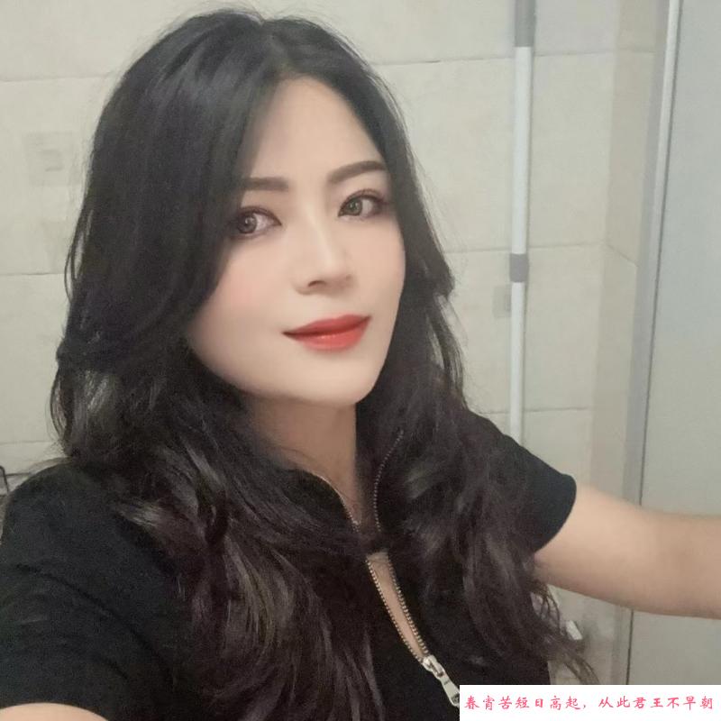 湾址大胸少妇 第3张