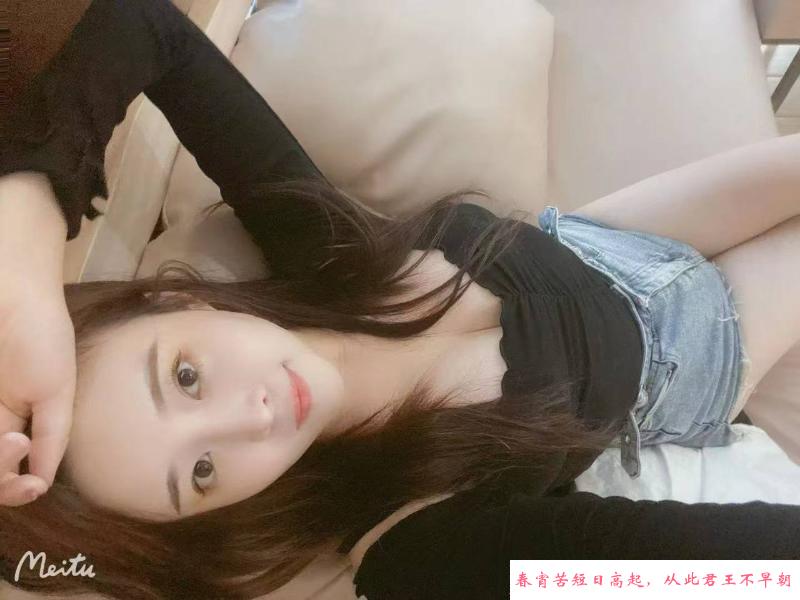 大胸服务好妹子 第3张