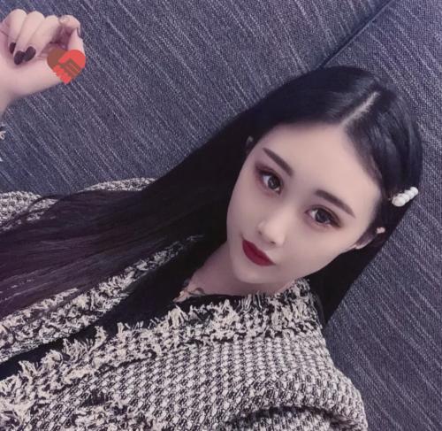 2000年妹子听话可爱言听计从 第1张