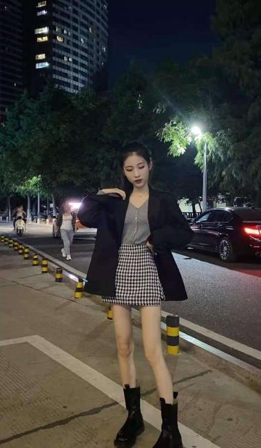 北京长腿美妞儿兼职 第1张