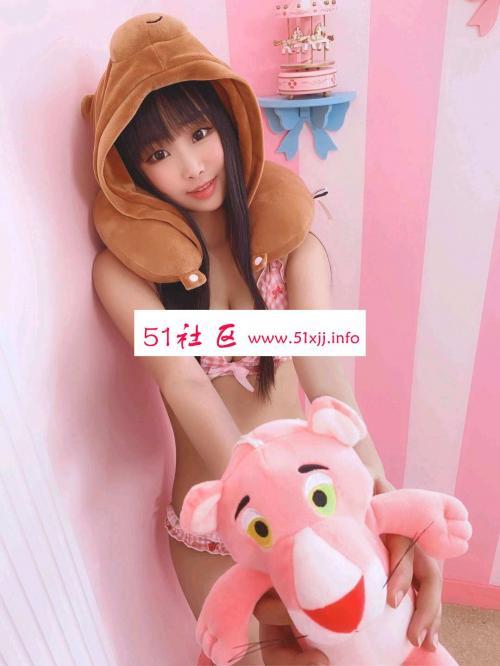 精品小姐姐，人美花样多。 第1张