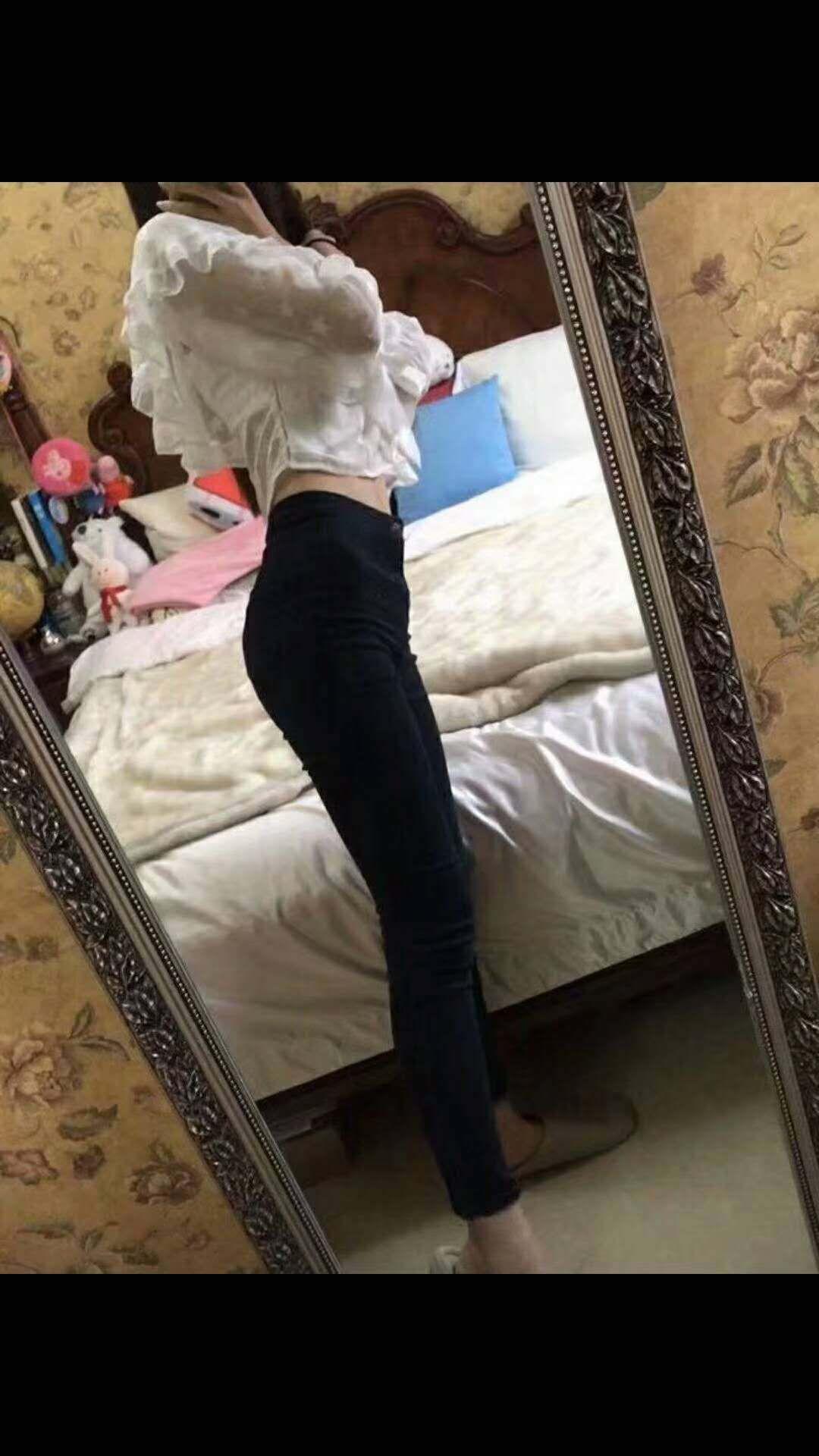 洛阳涧西服务和身材都不错的妹子 第1张