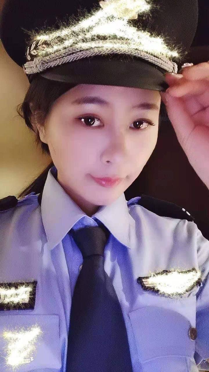 风骚大屁股轻熟姐姐 第2张