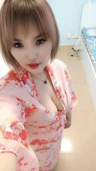 性感小骚货，嘴甜，穴浅，爱高潮，淫水十足！ 第2张