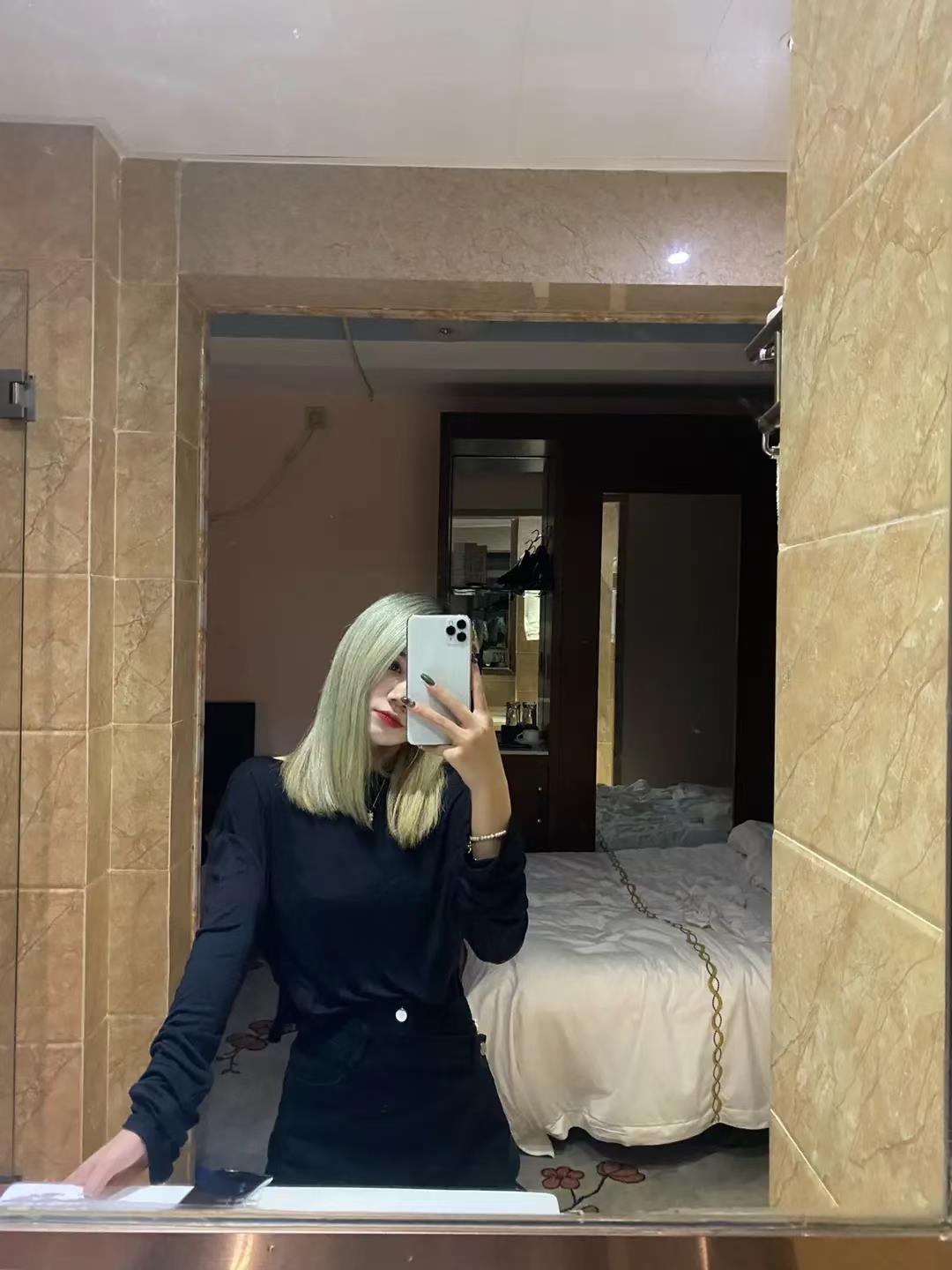 纹身小美女 第2张