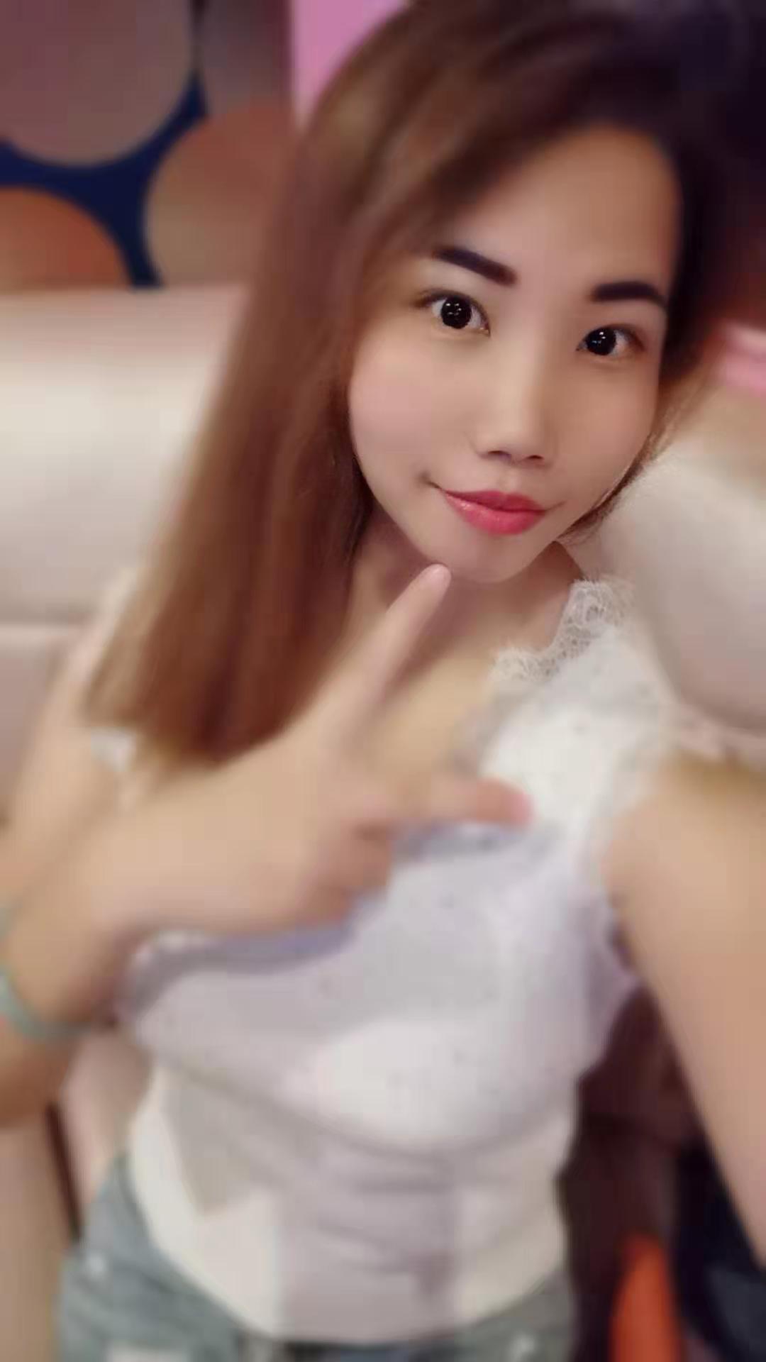 身材均匀，性感丰满的格子 第5张