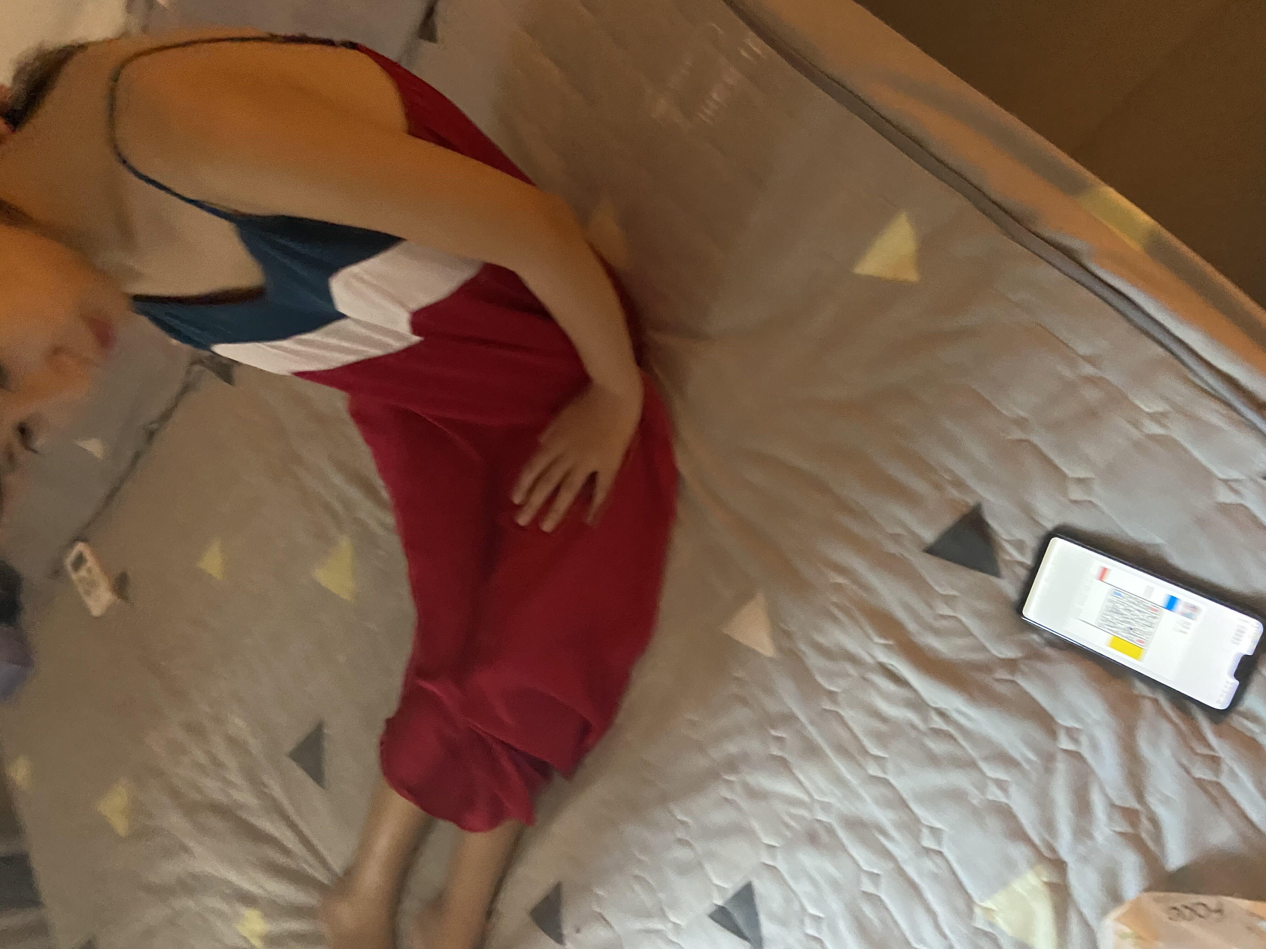 亲身验证挺拔扣碗胸苗条嫩妹子 第1张