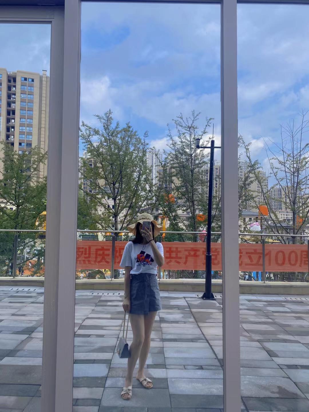 重庆年轻姑娘，热情奔放，深喉一波流 第3张